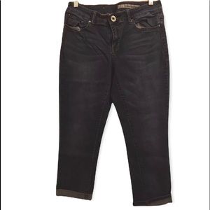 DKNY women’s jeans Capri size 8 straight leg